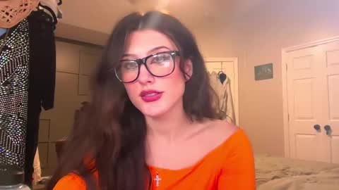 Brianna3 online show from November 1, 6:04 am