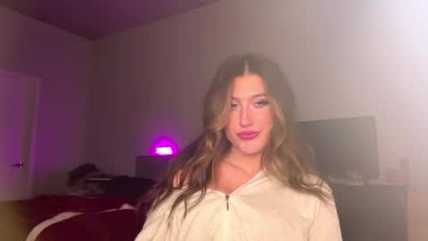 Brianna3 online show from April 19, 2:55 am