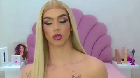 BRIANA online show from February 22, 5:55 pm