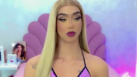 BRIANA online show from February 25, 2:27 pm