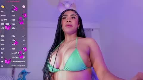 Snapshot of briana_walker chatting on March 3, 9:26 pm briana online show from March 3, 9:26 pm