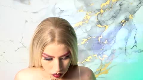 Snapshot of briana_white chatting on March 13, 8:59 pm briana_white online show from March 13, 8:59 pm