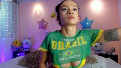 BRIANA online show from April 4, 6:49 pm