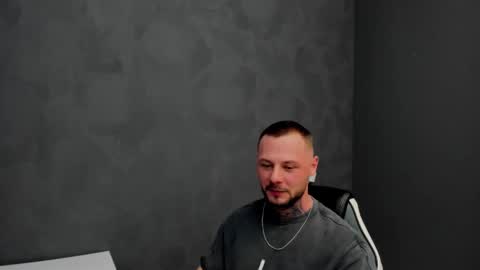 Snapshot of brianhunts chatting on February 26, 10:15 am Brian online show from February 26, 10:15 am