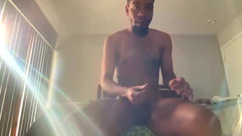 Snapshot of briankone97 chatting on January 10, 8:37 pm BRIANKONE97 online show from January 10, 8:37 pm