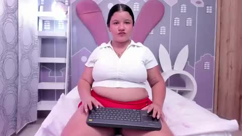 Snapshot of brianna_brown4u chatting on May 26, 6:26 pm Brianna online show from May 26, 6:26 pm