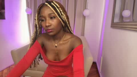 brianna_styles online show from May 26, 1:07 pm