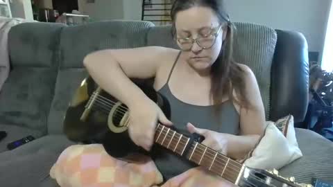 Snapshot of briannablack77 chatting on January 13, 4:41 pm Brianna Black online show from January 13, 4:41 pm