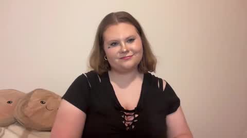 Brianna online show from November 9, 8:18 pm