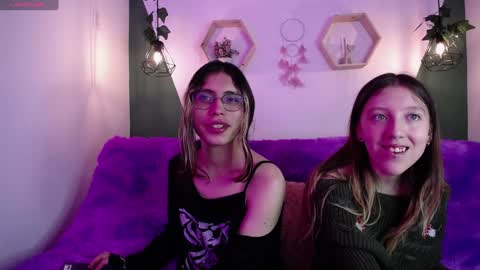 briarandblair online show from December 26, 1:32 pm