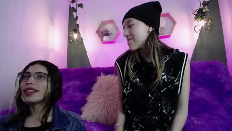 briarandblair online show from February 3, 2:13 pm