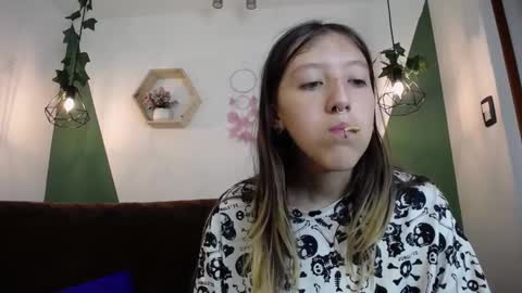 briarandblair online show from February 13, 2:09 pm