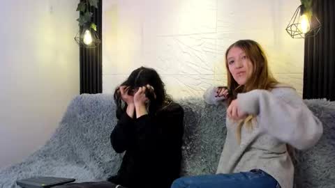 briarandblair online show from October 29, 1:35 pm