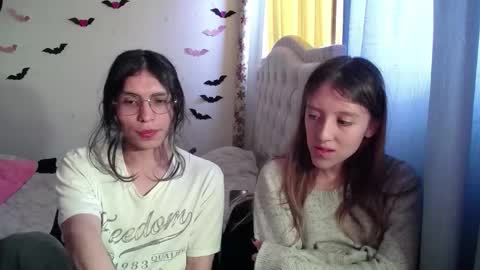 briarandblair online show from October 30, 2:07 pm