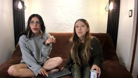 briarandblair online show from November 7, 1:11 pm