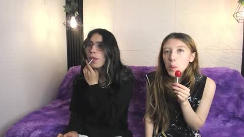 briarandblair online show from November 28, 1:36 pm