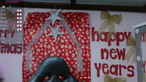 DAYANNA online show from December 10, 5:39 am