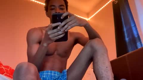 brick280446 online show from May 29, 10:52 pm