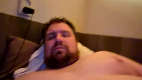 Snapshot of bridgeedude28 chatting on June 26, 1:32 am bridgeedude28 online show from June 26, 1:32 am