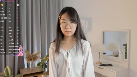 Hanna online show from September 12, 3:34 pm