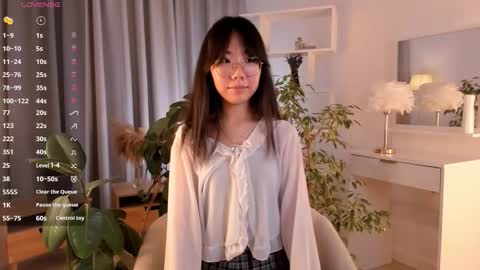 Hanna online show from October 9, 1:36 am