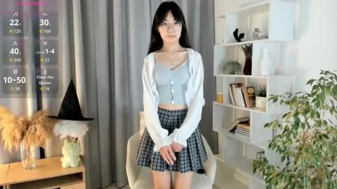 Hanna online show from October 23, 1:16 am