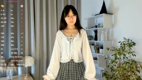 Hanna online show from October 25, 1:13 am