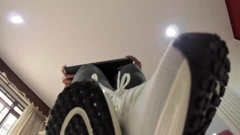    online show from April 14, 2:01 pm