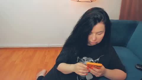 Snapshot of brilliantegirl_ chatting on June 9, 6:36 am brilliantegirl_ online show from June 9, 6:36 am