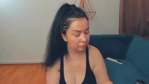 Snapshot of brilliantegirl_ chatting on July 3, 7:04 am brilliantegirl_ online show from July 3, 7:04 am