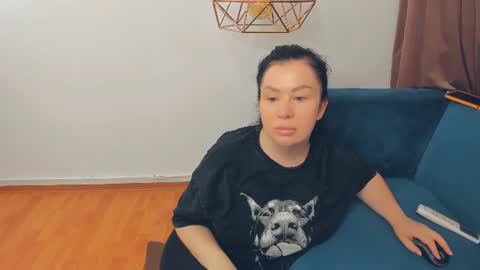 Snapshot of brilliantegirl_ chatting on July 7, 6:38 am brilliantegirl_ online show from July 7, 6:38 am