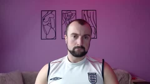 brindlefly69 online show from December 13, 11:34 am