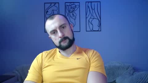 brindlefly69 online show from December 28, 11:41 am