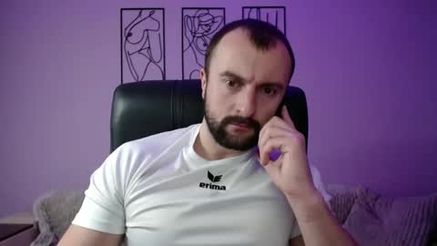 brindlefly69 online show from January 20, 11:24 am