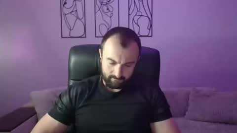 brindlefly69 online show from September 20, 11:00 am