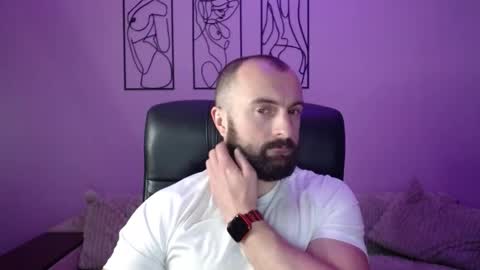 brindlefly69 online show from October 30, 12:28 pm