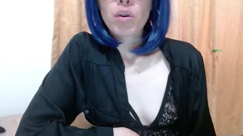 brisama online show from December 3, 10:40 pm