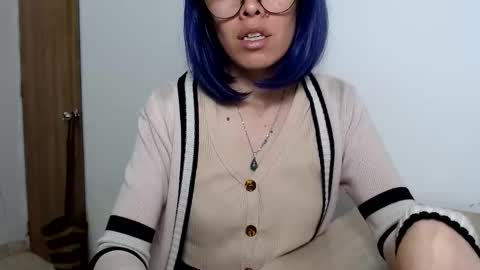 brisama online show from December 1, 12:04 am