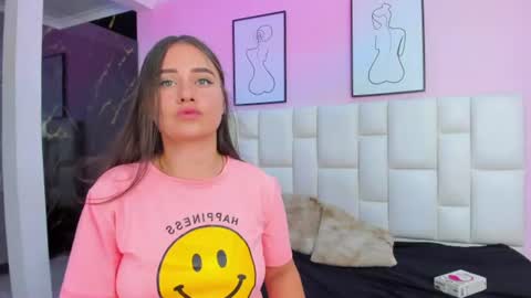 Snapshot of britaniaantonelli chatting on July 18, 2:10 pm Britania Antonelli online show from July 18, 2:10 pm