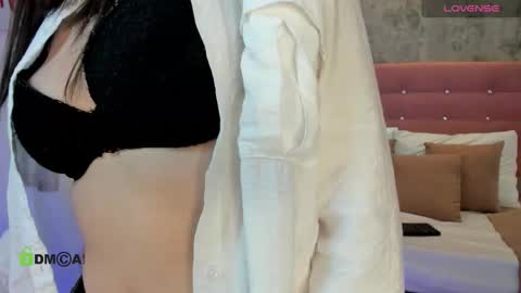 Snapshot of brithanycollins chatting on November 15, 9:00 pm Brithany online show from November 15, 9:00 pm