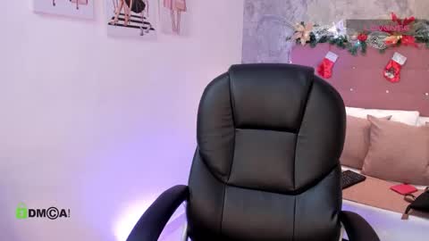 Snapshot of brithanycollins chatting on November 30, 8:02 pm Brithany online show from November 30, 8:02 pm