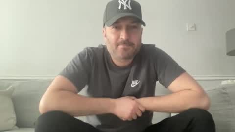 british_lad_uncut online show from February 13, 12:23 pm