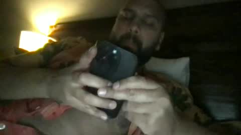 Snapshot of britishlad2019 chatting on July 20, 12:25 am britishlad2019 online show from July 20, 12:25 am