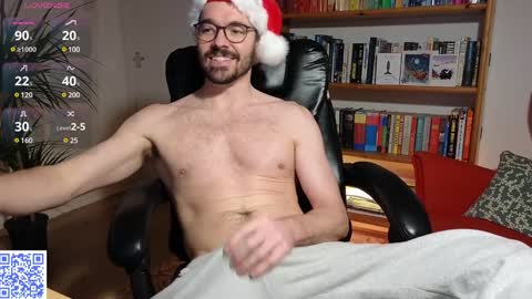 Snapshot of britishpoet chatting on December 17, 1:27 pm Callum online show from December 17, 1:27 pm