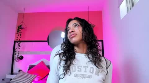 britney_collins_ online show from June 13, 3:32 pm
