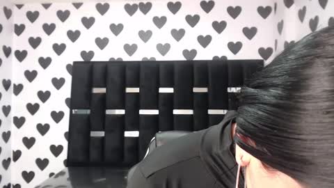 Britney  online show from January 11, 4:03 pm