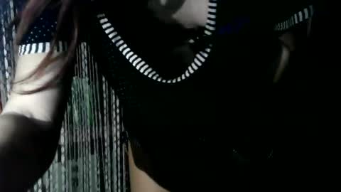 Britney online show from December 3, 10:08 pm