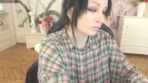 britneybarker online show from April 14, 8:26 pm