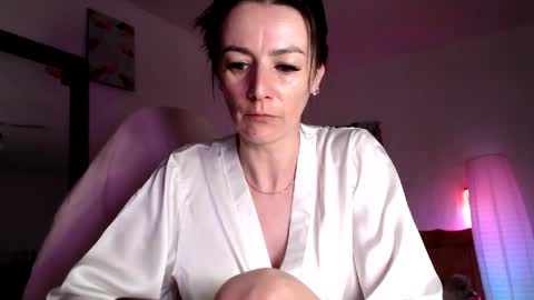 Britney online show from April 4, 10:13 am