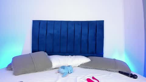 brittany 25 years old  happy as a worm  online show from December 5, 7:50 am